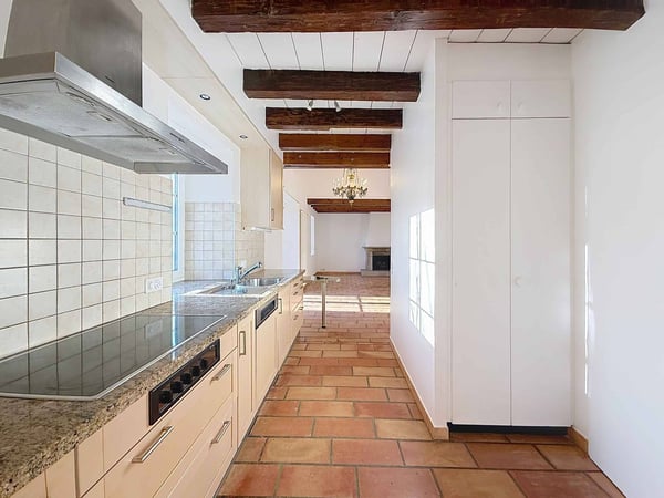 En EXCLUSIVITÉ ! Magnifique maison authentique au charme indéniable 3