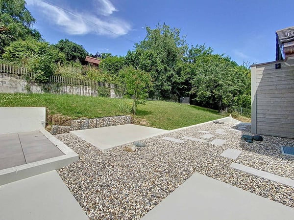 Magnifique Villa contemporaine neuve avec vue panoramique sur le lac et les Alpes 11