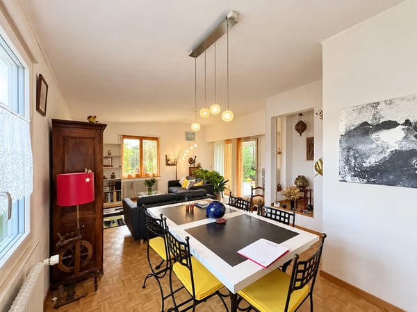 Villa individuelle avec un beau jardin à La Sarraz 3