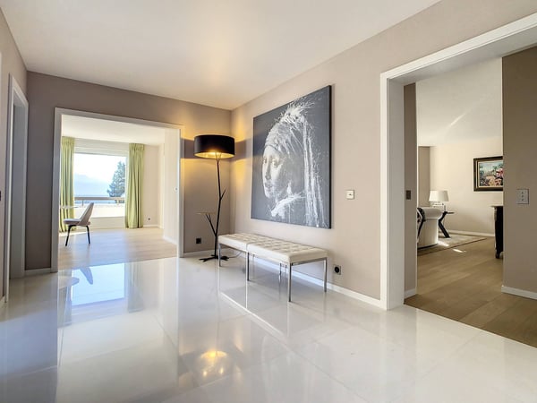 Attique contemporain à un instant du lac 3