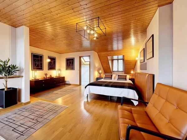 Villa contiguë avec potentiel au cadre résidentiel et familial 4