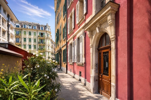 RARE SUR LE MARCHÉ Appartement d'époque - hyper centre 2
