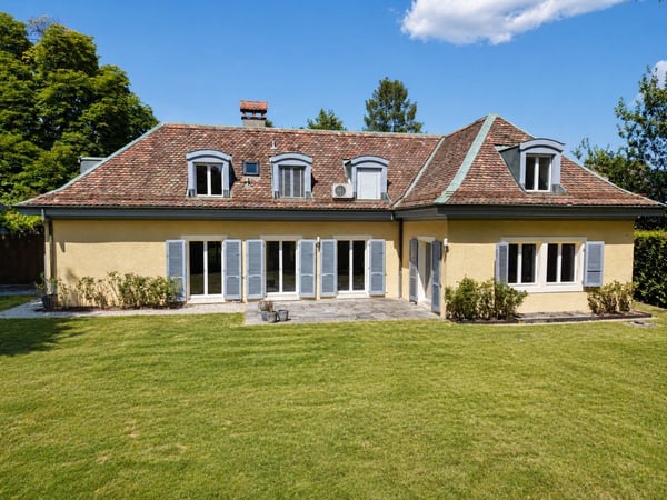 Propriété familiale d'exception, au cur d'un écrin de verdure lausannois 3