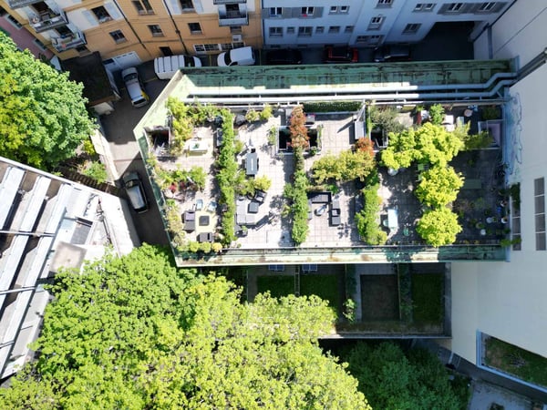 Opportunité rare : Loft avec rooftop au centre-ville 8