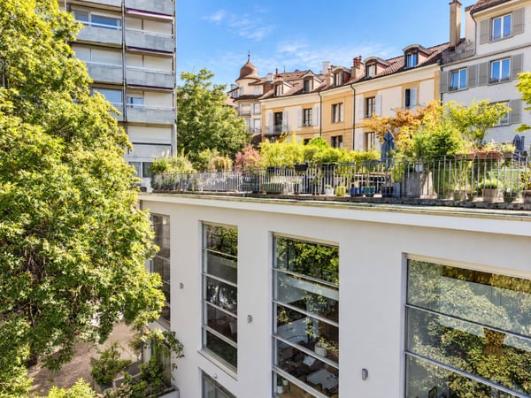 Opportunité rare : Loft avec rooftop au centre-ville 12