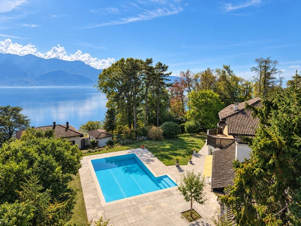 Élégante demeure avec vue panoramique sur le lac et les vignobles du Lavaux 1