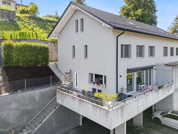 Élégante villa jumelle contemporaine 11