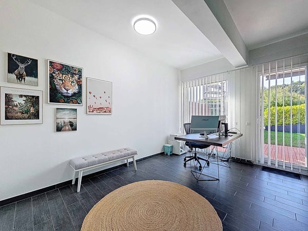 Maison contiguë de 1.5 pièces avec jardin et vignes 7