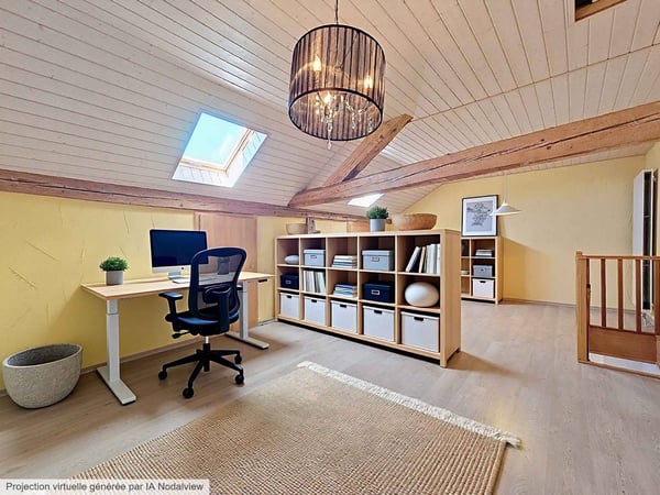 Maison de caractère rénovée avec studio indépendant et espaces généreux 9
