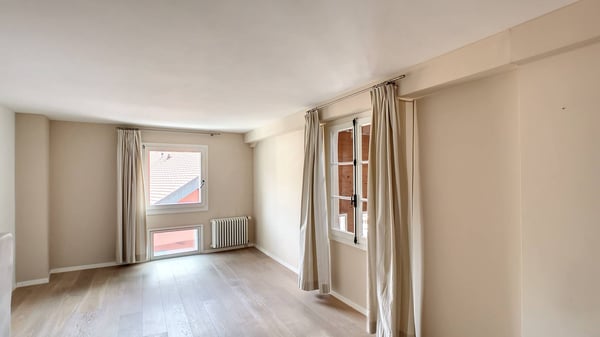 Grande maison de caractère et potentiel d'agrandissement 8