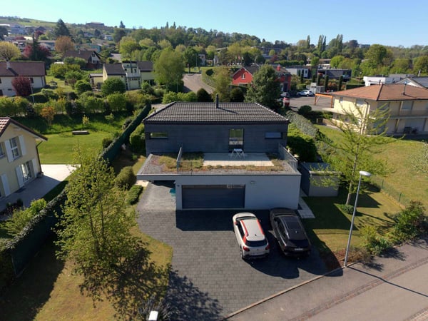 VILLA CONTEMPORAINE MINERGIE DANS UN ENVIRONNEMENT PRIVILÉGIÉ 11
