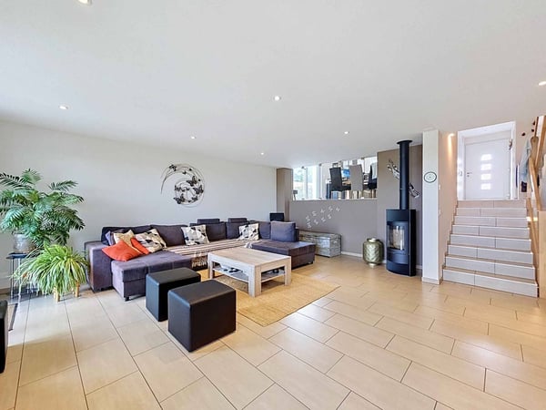 Villa de charme de 4.5 pièces au cur d'un cadre verdoyant 2