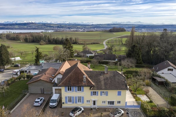 Superbe maison villageoise de 3 logements avec terrasse et jardin 13