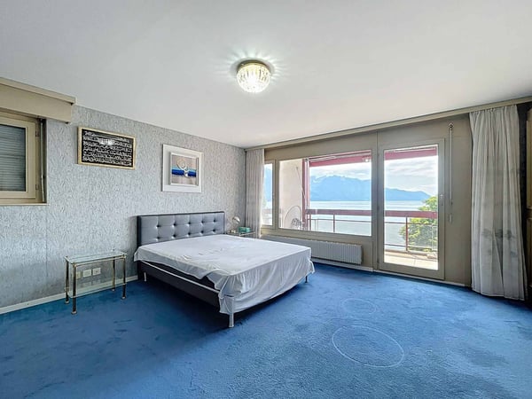 FORT POTENTIEL ! Appartement de 1.5 pièces face aux quais ! 5