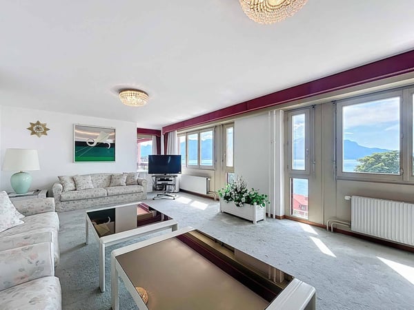 FORT POTENTIEL ! Appartement de 1.5 pièces face aux quais ! 3