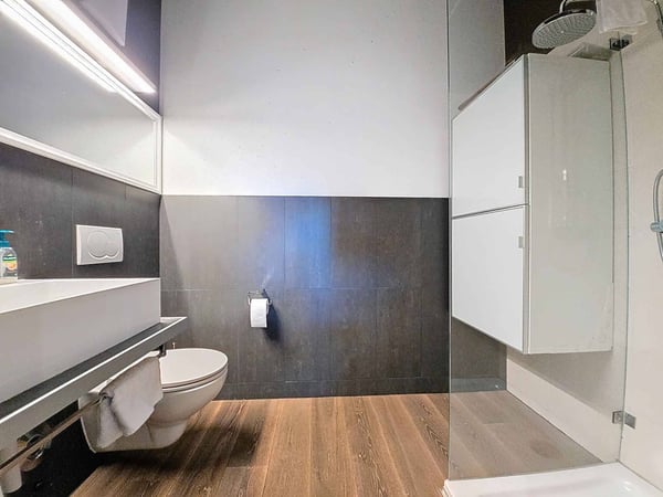 Local commercial au centre-ville de Montreux 9