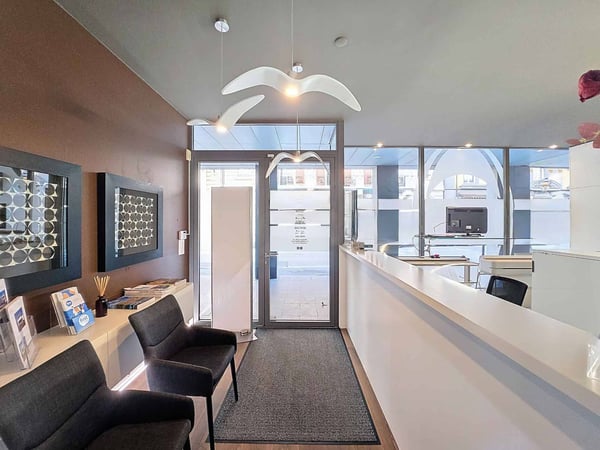 Local commercial au centre-ville de Montreux 2