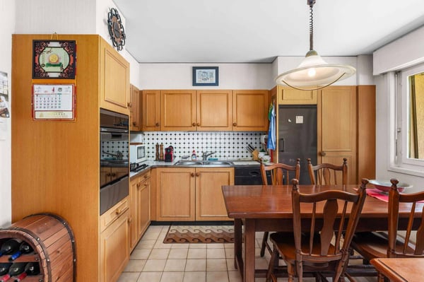 Spacieux 1.5 pièces dans le charmant village de Brent 10