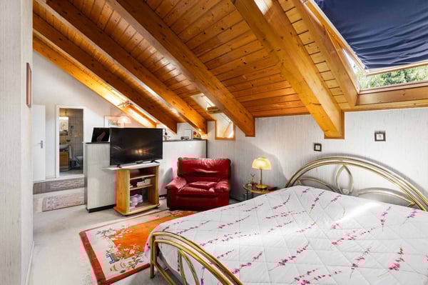 Spacieux 1.5 pièces dans le charmant village de Brent 9