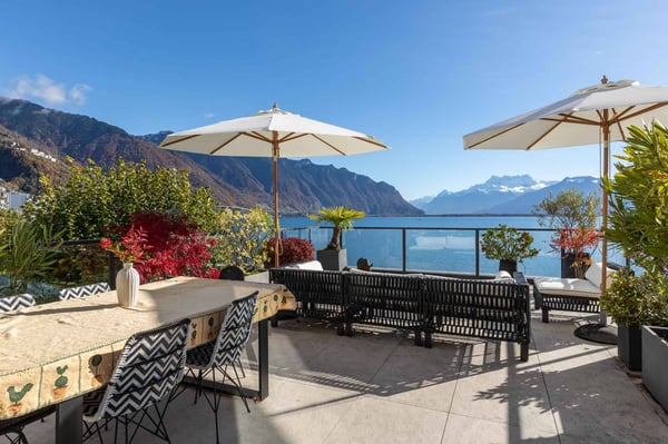 PIEDS DANS L'EAU ! SPACIEUX APPARTEMENT PROCHE DE TOUTES LES COMMODITÉS. 5