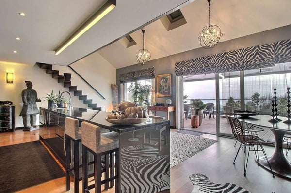 Magnifique attique en duplex avec vue imprenable sur le lac 4