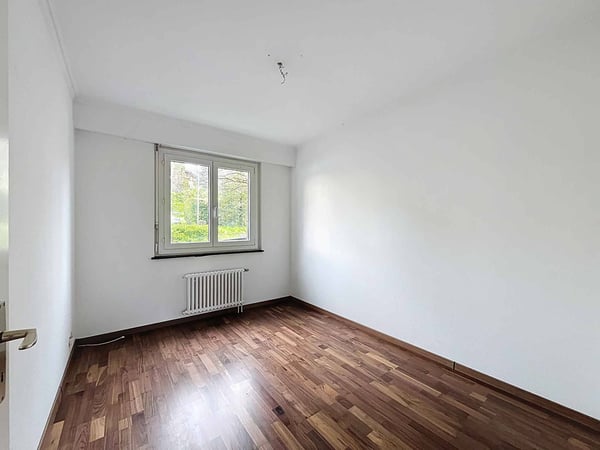 Appartement de 1.5 pièces avec balcon et vue dégagée 8