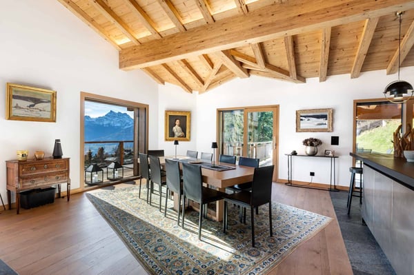 Chalet d'exception avec ascenseur privatif et vue imprenable 5