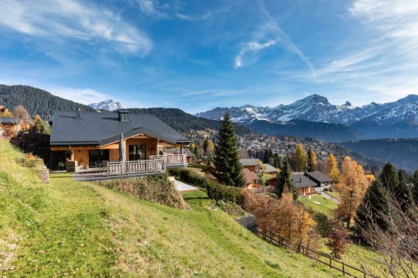 Chalet d'exception avec ascenseur privatif et vue imprenable 13