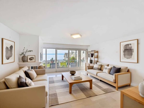 Grand duplex de 3.5 pièces avec vue imprenable sur le lac et les montagnes 2