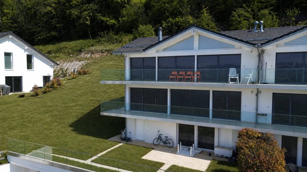 Belle villa familiale avec vue panoramique sur le lac et les Alpes 13