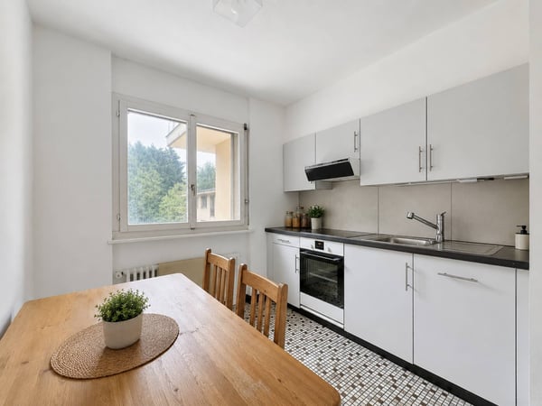 Au dernier étage, appartement de 3.5 pièces avec vue lac 5