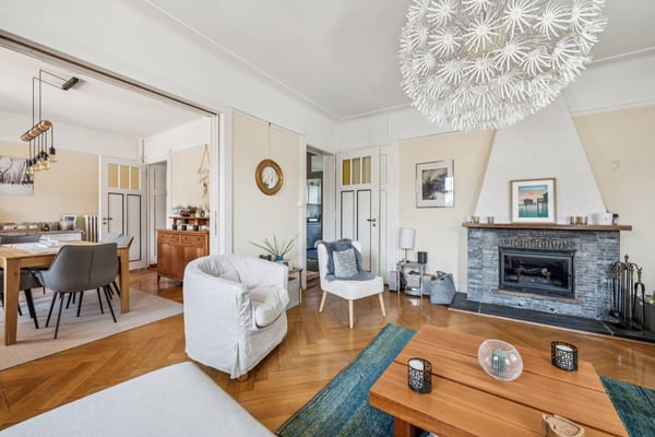 Villa de maître 18 pièces avec appartement indépendant, vue lac et montagnes 4