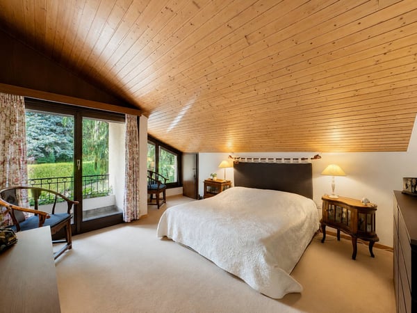 Villa exceptionnelle avec vue sur le lac et les Alpes dans un cadre préservé 9