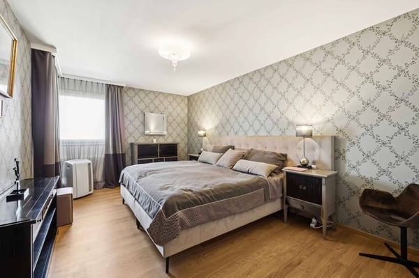 BEL APPARTEMENT PROCHE DE TOUTES LES COMMODITÉS. 6