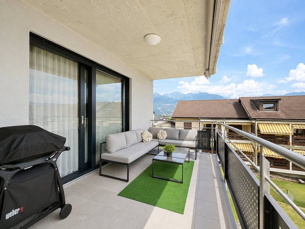 Spacieux appartement de 4,5 pièces avec vue sur les montagnes 5
