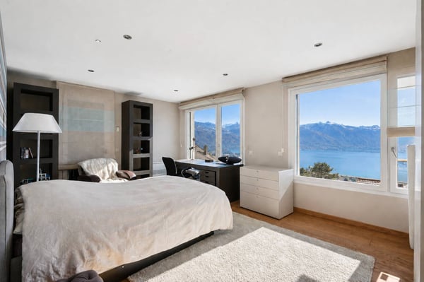 Duplex aux allures de villa avec vue imprenable sur le lac 8