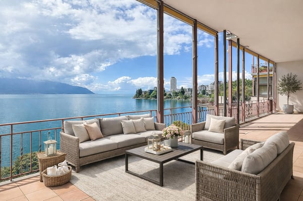 Magnifique appartement de 5.5 pièces, pieds dans l'eau ! Résidence prestigieuse ! 1