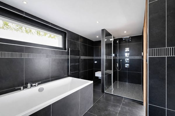 Propriété de 6.5 pièces avec piscine et vue à couper le souffle 8