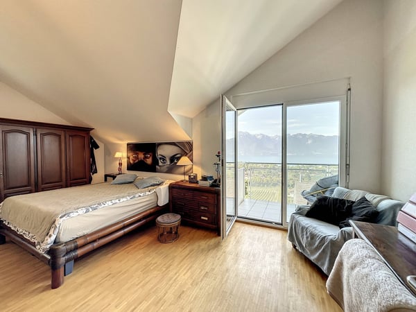 Villa jumelle de 5.5 pièces, avec vue panoramique sur le lac et les Alpes ! 7
