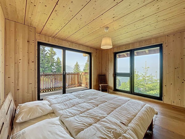 Chalet contemporain avec vue dégagée sur les montagnes 4