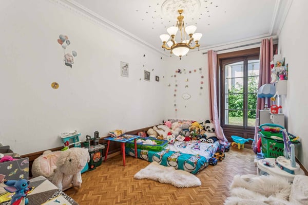 Prestigieux appartement de 6 pièces avec studio indépendant au sein d'un domaine d'exception 8