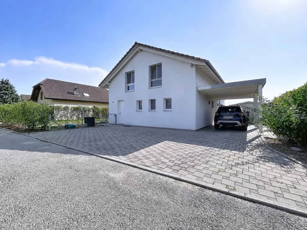 Maison familiale au calme avec vue dégagée sur la campagne 12