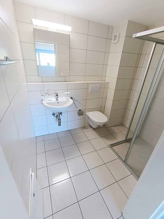 Local de 45 m² idéal pour artisan ou stockage 4