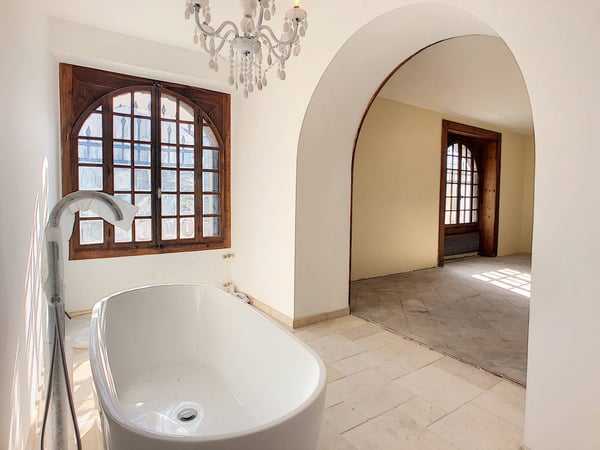 Château Le Paradou 9