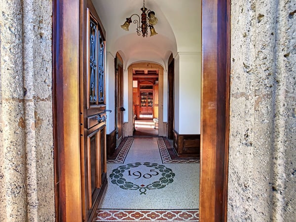 Château Le Paradou 8