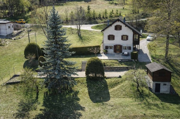 Chalet de caractère aux Mayens-de-Chamoson
