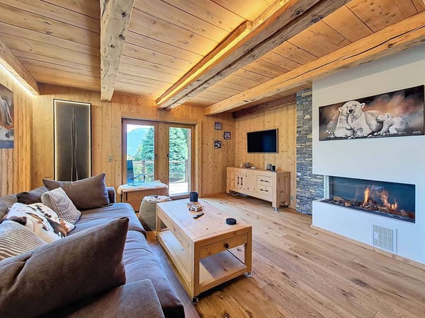 MAGNIFIQUE PROPRIÉTÉ AVEC DÉPENDANCE (MAZOT) ET PISCINE EXTERIEURE 11