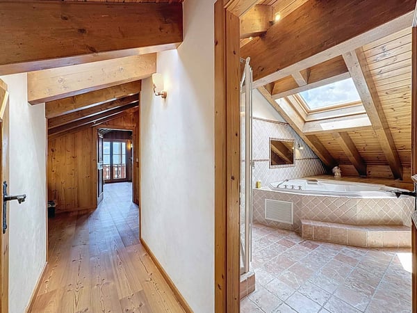 Très bel appartement en duplex/attique avec magnifique vue sur les Alpes 11