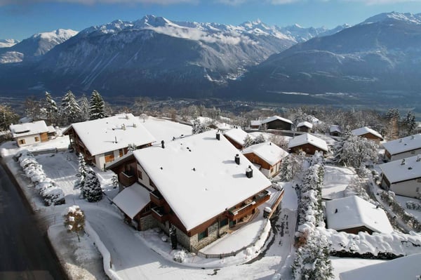Très bel appartement en duplex/attique avec magnifique vue sur les Alpes 13