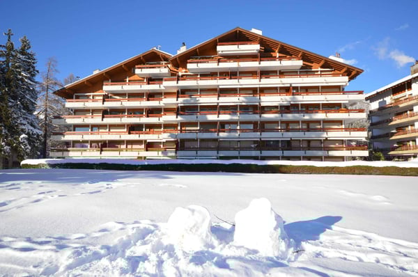 Appartement de 1.5 pièces face au golf avec très belle vue 12